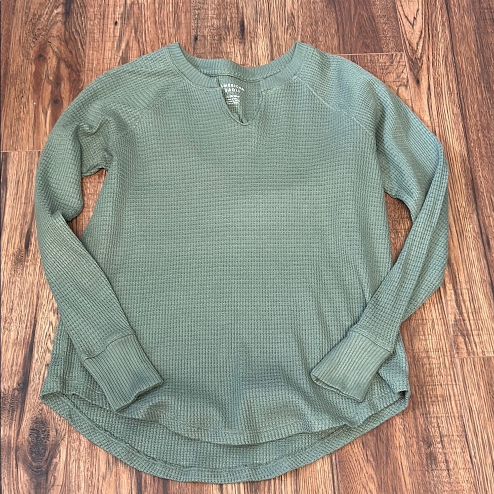 American Eagle Women's Green Waffle Knit Top XS like new
